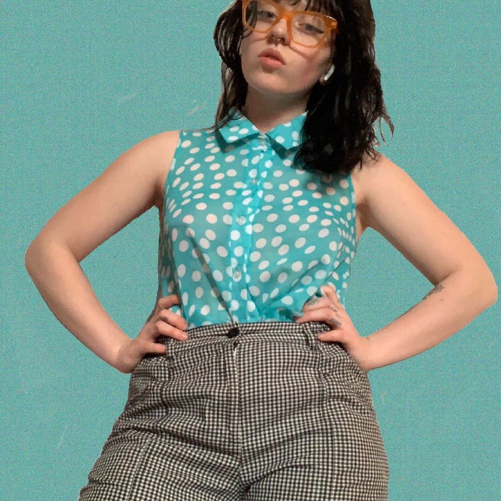 🌟Delia*s sheer button up blouse🌟